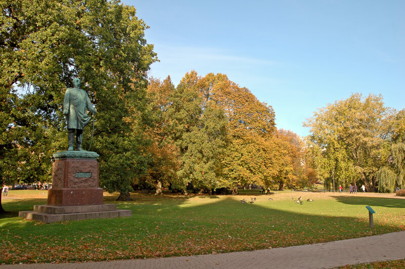 Denkmal im Park