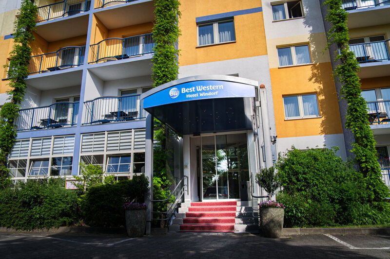 Aussenansicht des Best Western Hotels Windorf