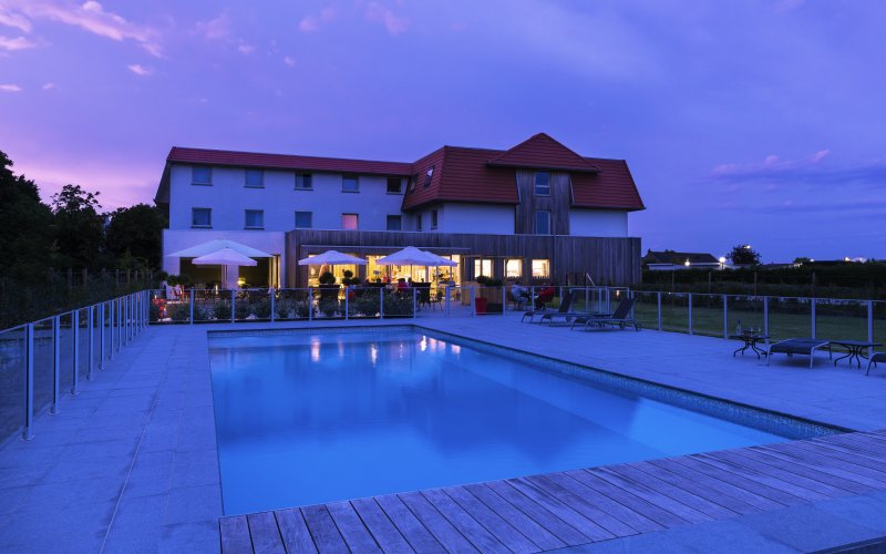 ibis De Haan Pool aussen Außenansicht