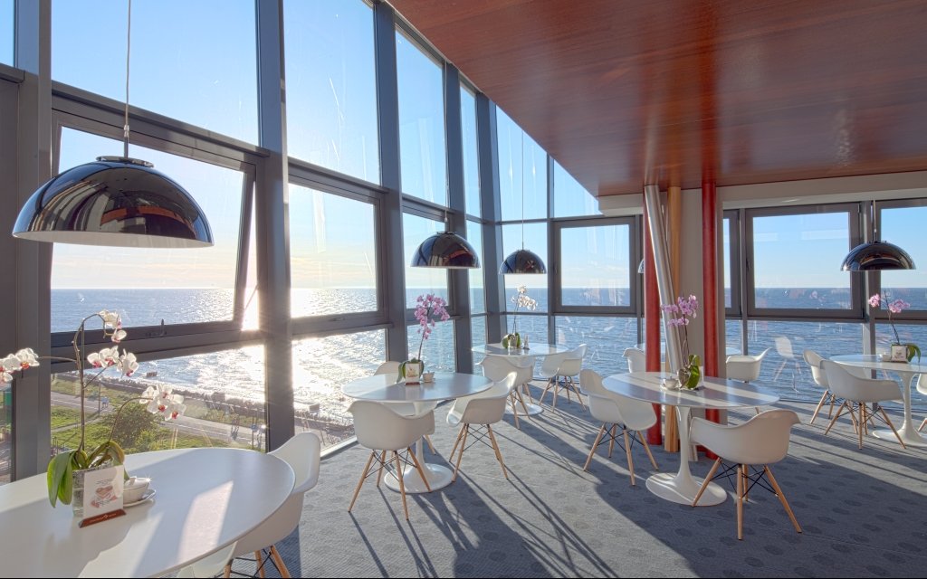 Kolberg Hotel Marine Cafe Ausblick