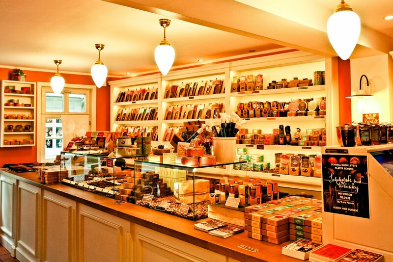 Goldhelm-Lädchen innen