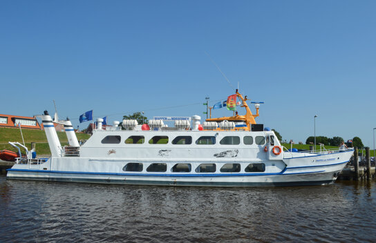 1523 Ausflugsschiff Wappen von Norderney im H original ® www.ostfriesland.travel