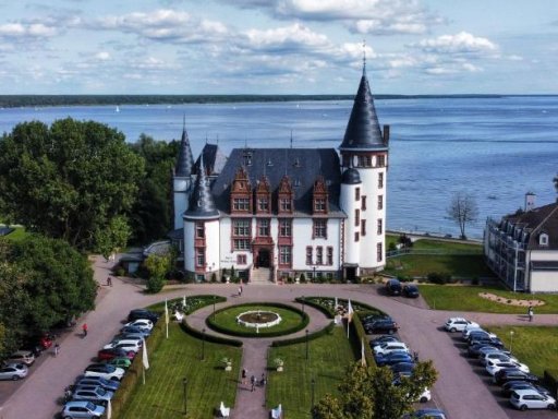 Mit der Blau-Weissen-Flotte über drei Seen