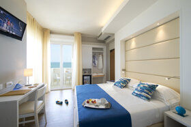 UW ImperialBeachHotelFano MarottaFano MadreperlaS TopComfortRoom 2