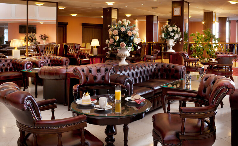 Lobby-Bar-Resort Monty