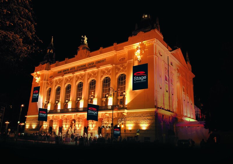Stage Theater des Westens von außen