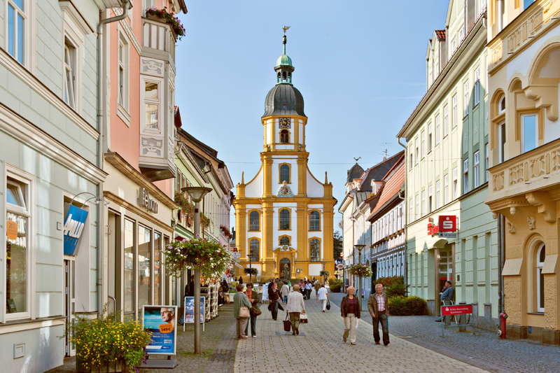 Steinweg mit Kreuzkirche