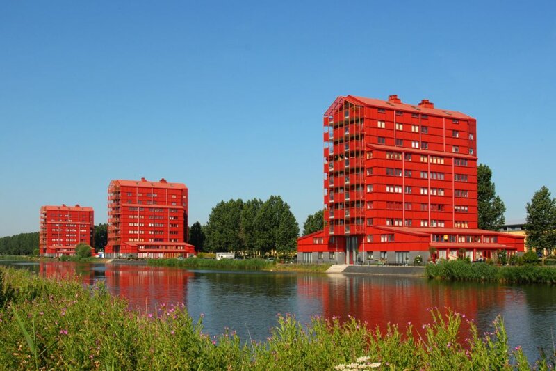 die roten Häuser von Almere