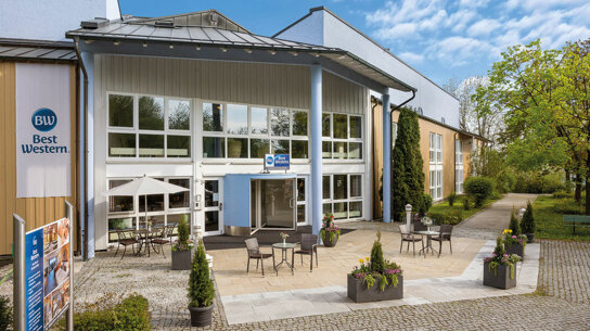 BEST WESTERN Aparthotel Birnbachhöhe Eingangsbereich