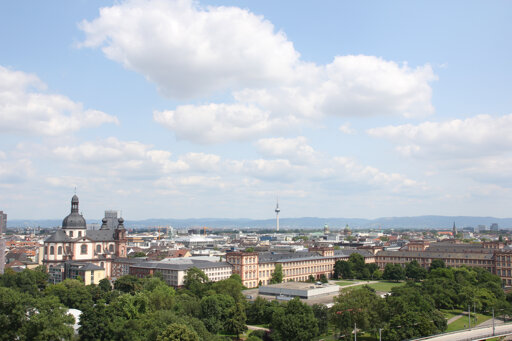 Paradeplatz Mannheim – Geschichte & Besucher-Tipps