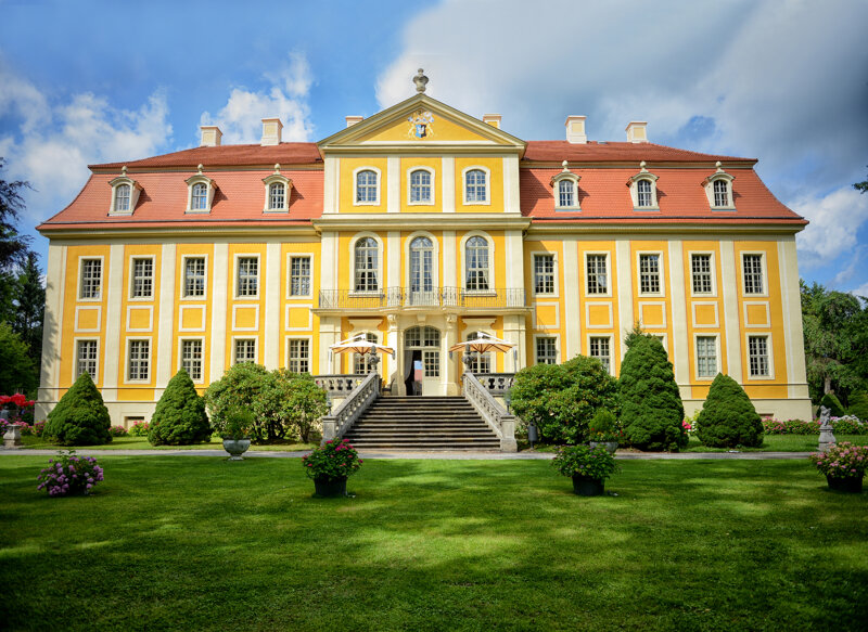 Die schöne Rückseite des Barockschlosses Rammenau,