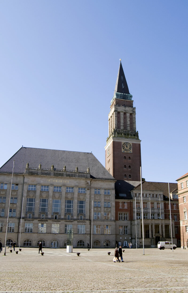 Turm des Kieler Rathauses