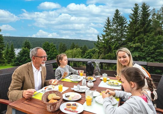 Frühstück auf der Sonnenterrasse