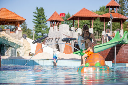 Wasserspielplatz 5 c Tourisinform Sávár