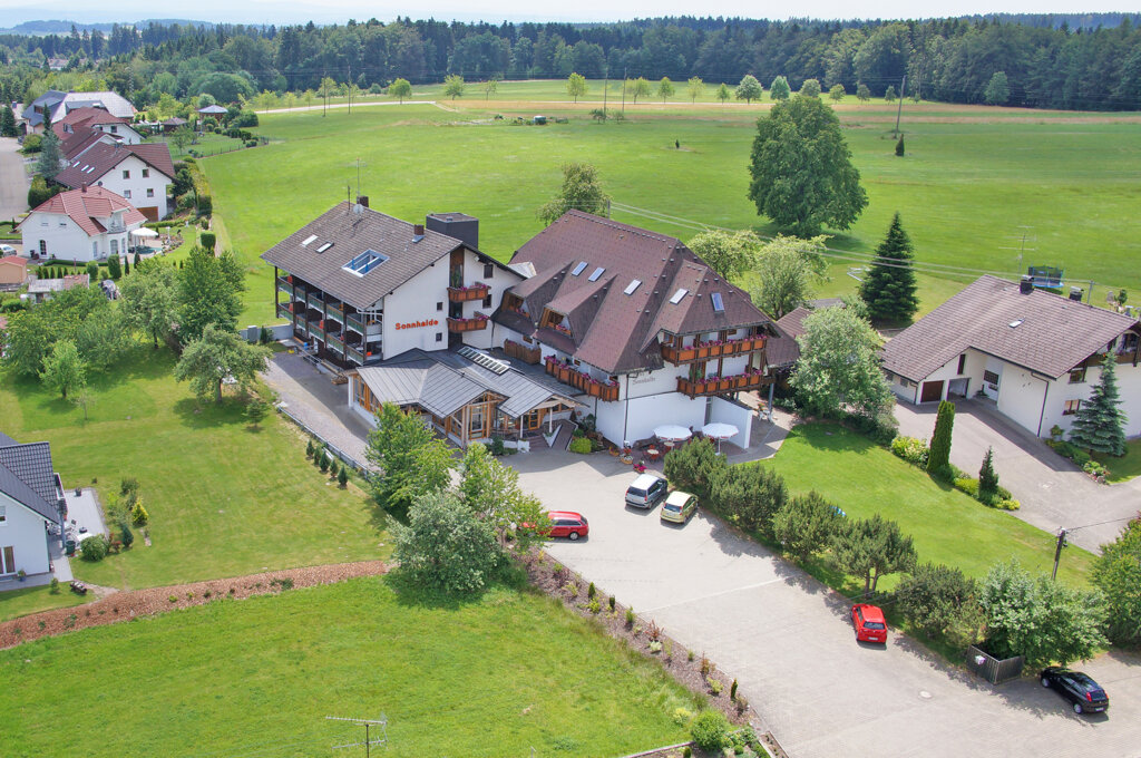 Birkendorf Hotels Sonnenhof & Sonnhalde aussen Außenansicht
