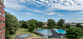 buitenzwembad-brediusbad-art-hotel-amsterdam