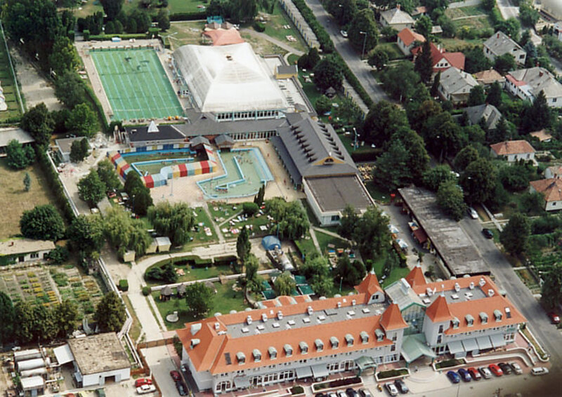 Hotelanlage von oben
