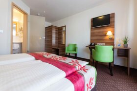 Doppelzimmer AltdeutscheWeinstube 0024