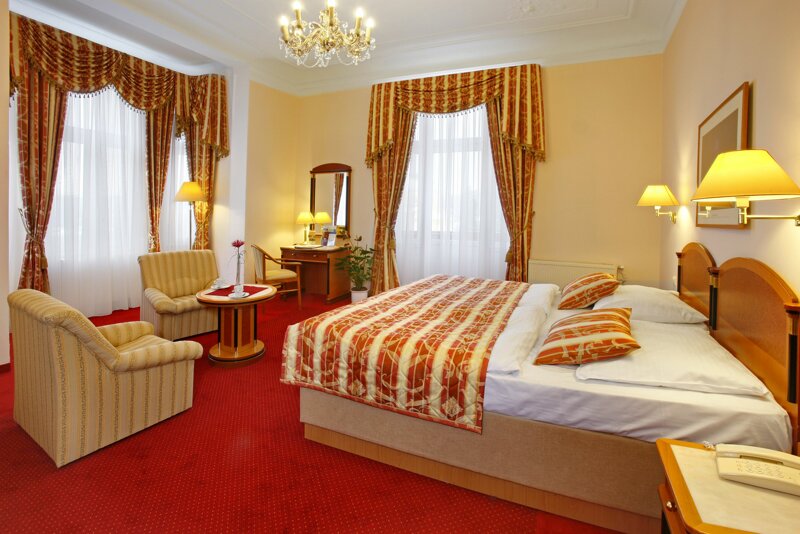 Doppelzimmer mit Sitzecke