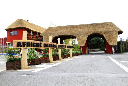 Einfahrt Safaripark