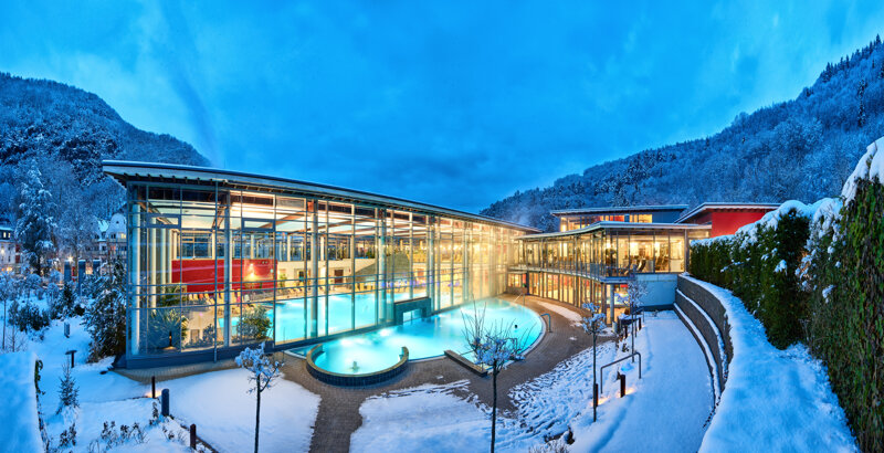 Vulkaneifel Therme im Winter von außen