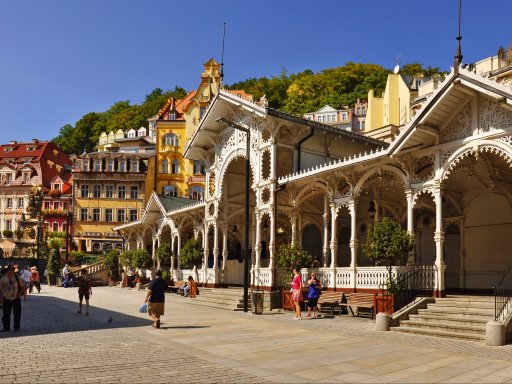 Wellness mit Private Spa, Becherovka und Oblaten