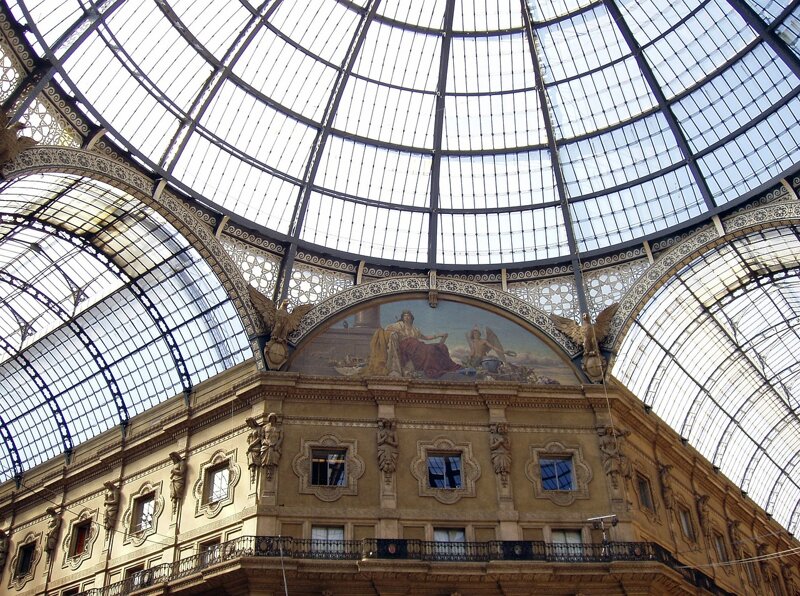 Galleria Vittorio Emanuele II in Mailand bei Nacht