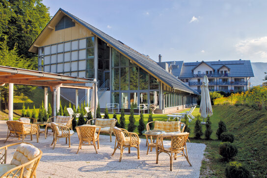 Sonnenterrasse mit Bestuhlung