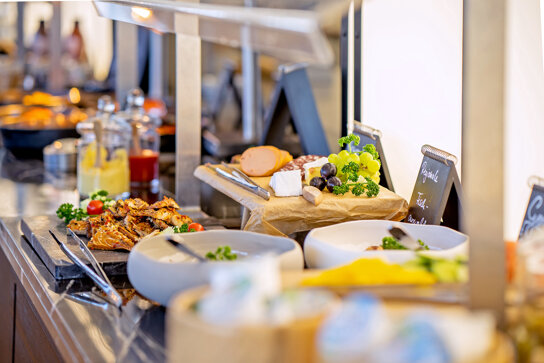 AHL01-breakfast detail05