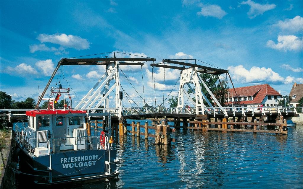 Ziehbrück im Wieker Hafen