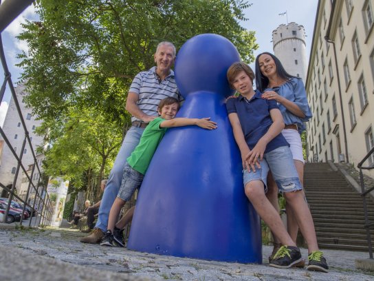 Fotopunkt-blauer-Spielkegel C Stadt Ravensburg