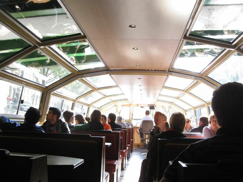 Blick auf einen Kanal in Amsterdam