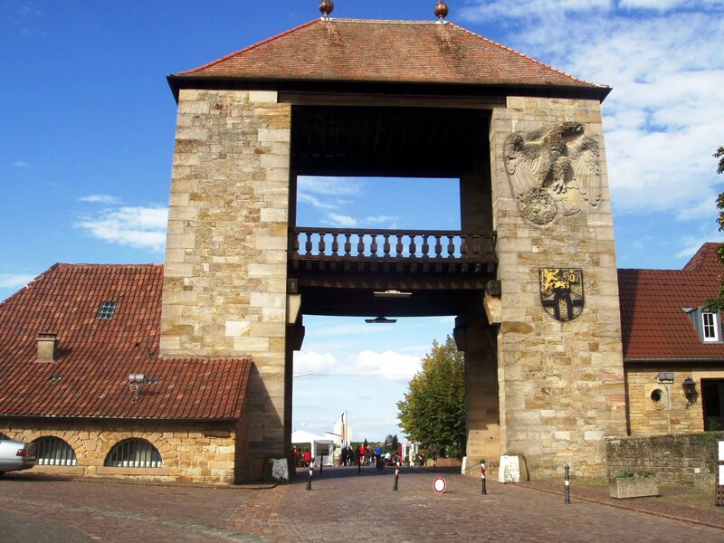 Deutsche Weintor in Schweigen-Rechtenbach
