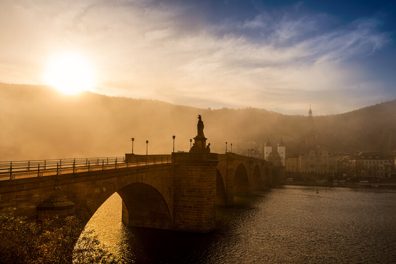 Alte Brücke Heidelberg im Herbst