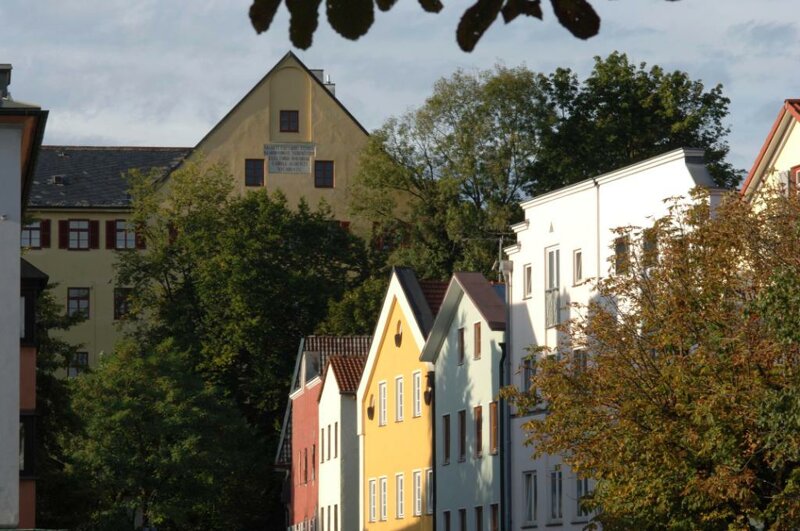 Bad Aiblinger Innenstadt mit historischen Fassaden