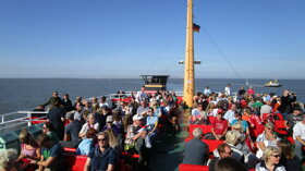 1038 Faehrueberfahrt von Norddeich nach Norde original ® www.ostfriesland.travel