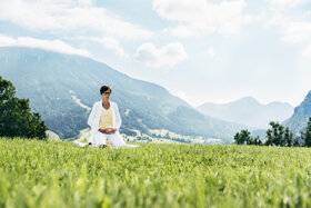 Meditation mit Heidi Babel
