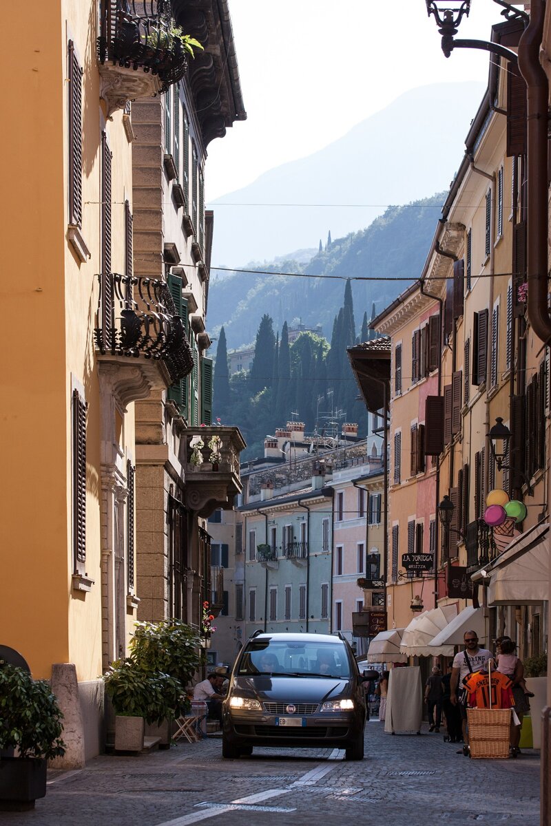 Gargnano Altstadt ohne c pixabay