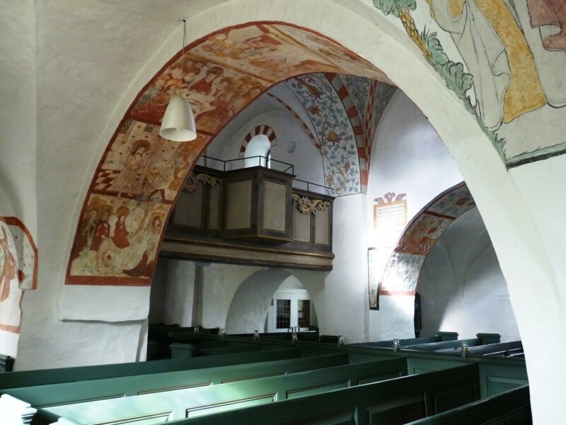 Die Bunte Kirche von Lieberhausen (Bonte Kerke) – romanische Fachwerkkirche aus dem 12. Jahrhundert im Bergischen Land