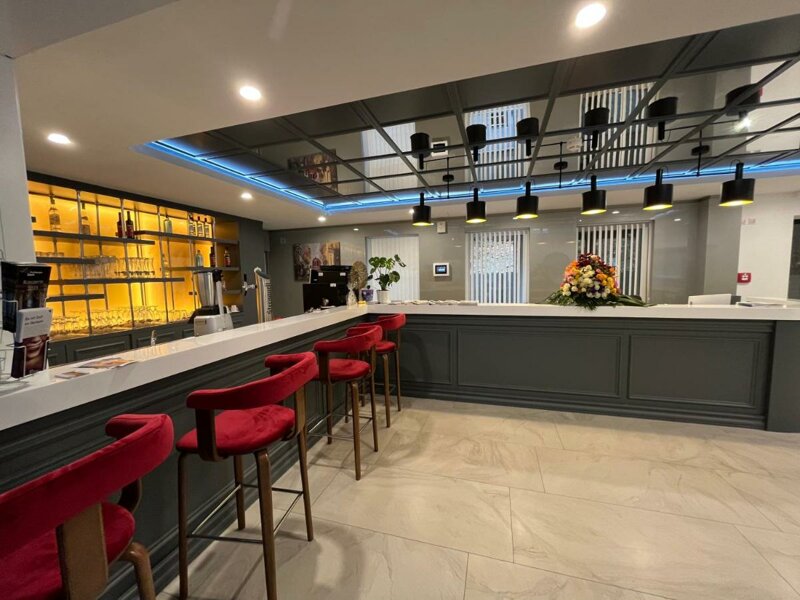 Rezeption Lobbybar 2