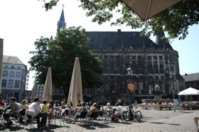 historisches-rathaus-markt
