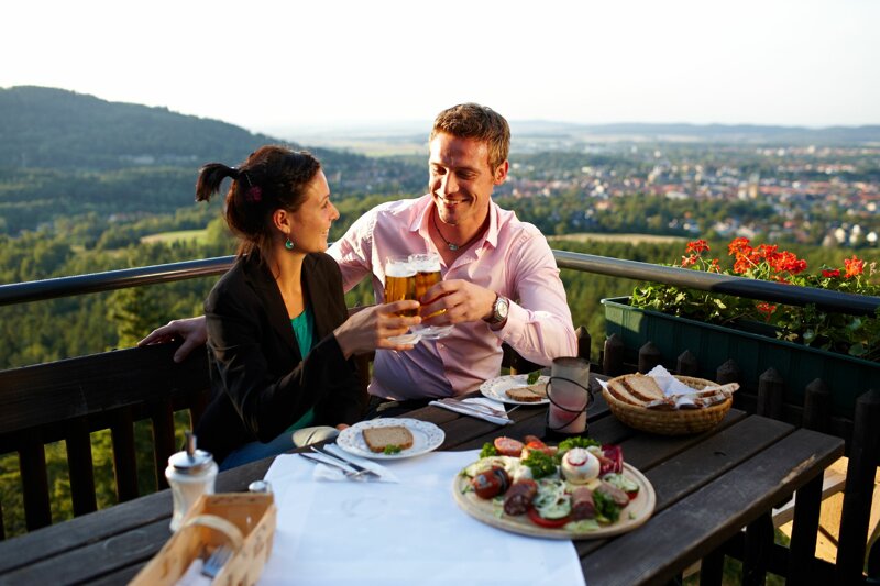 Harzer Gastlichkeit mit Blick auf Goslar im Harz