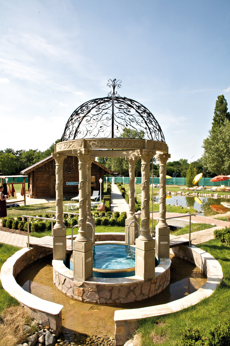 Tauchbecken in der Kristall-Therme Seelze