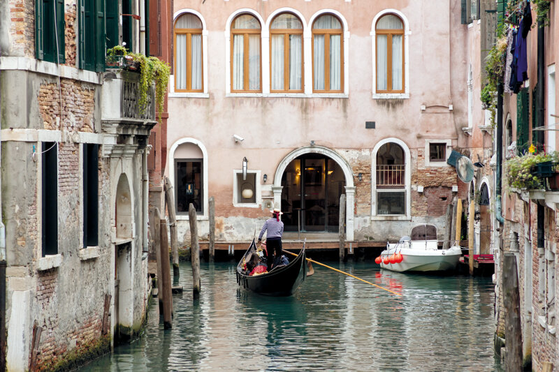Hotel All'Angelo von Kanal-Seite mit privaten Bootssteg