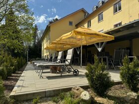 Terrasse Sonnenliegen