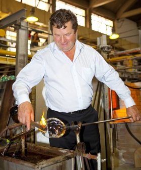 Frantisek Novosad in der Glashütte