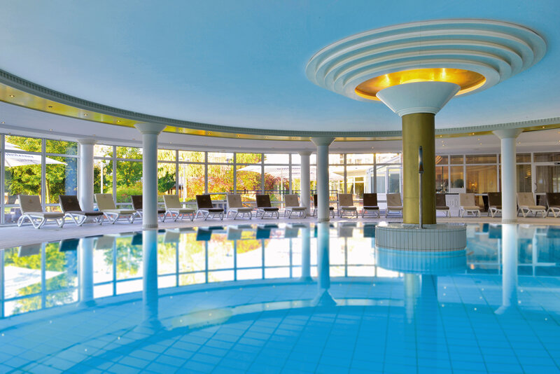 Swimmingpool im Hotel