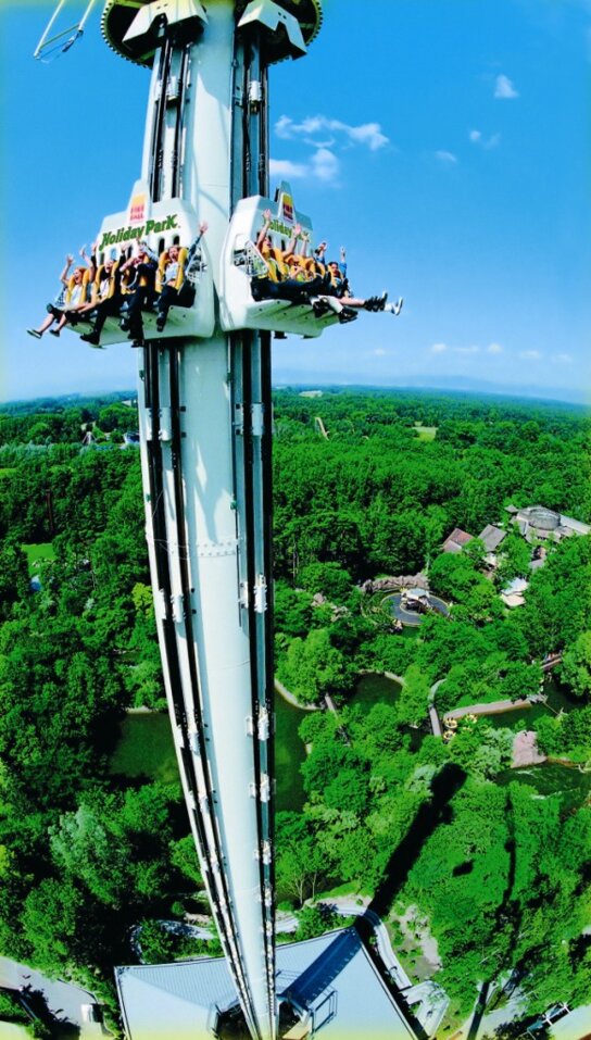 Free Fall Tower C Plopsa Parks