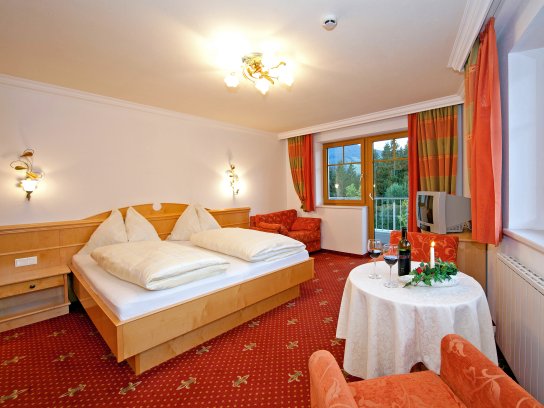 Doppelzimmer in Warmentönen