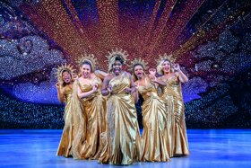 Musen in Gold © Johan Persson, Disney, Stage Entertainment